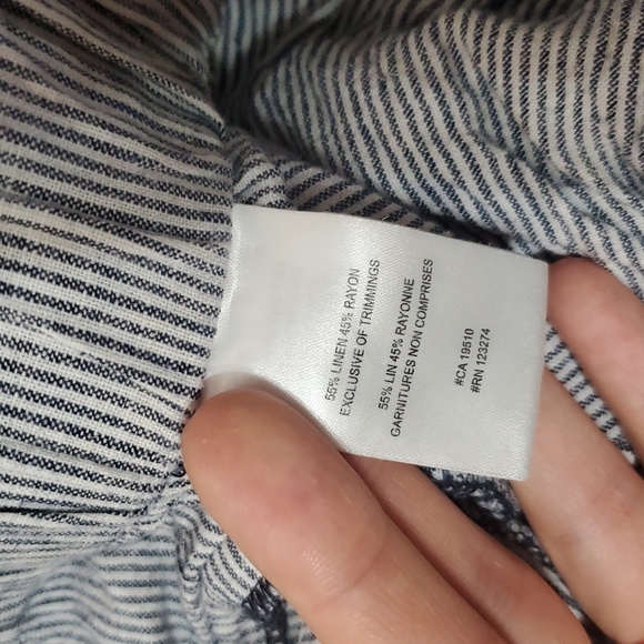 Lole Striped White & Navy Blue Women's Mini Shorts. Linen Blend. 4". Size L. - Picture 6 of 11